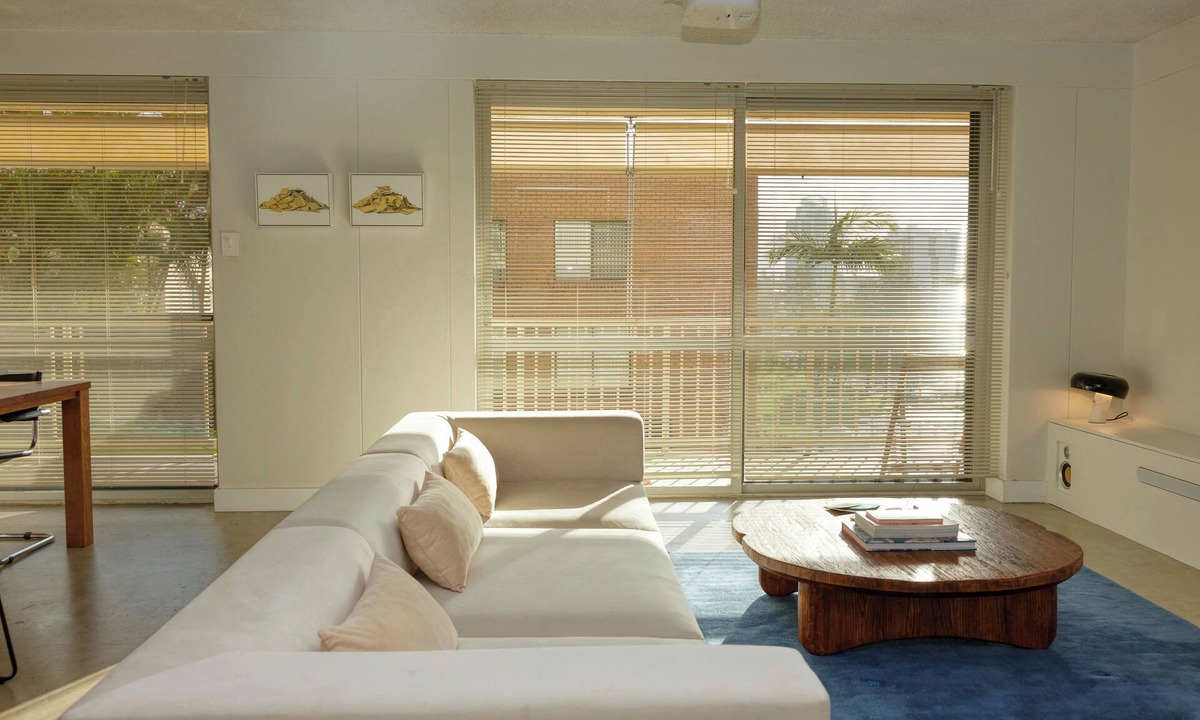 Tweed Heads Apartment | Rainbow Bay Ocean View Retreat: Serene 2 bedroom Art apartment.