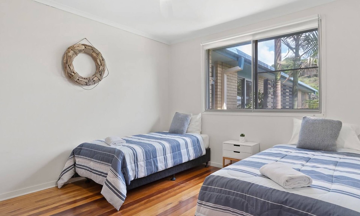 North Creek House | Sea Whisper - Lennox Head Village