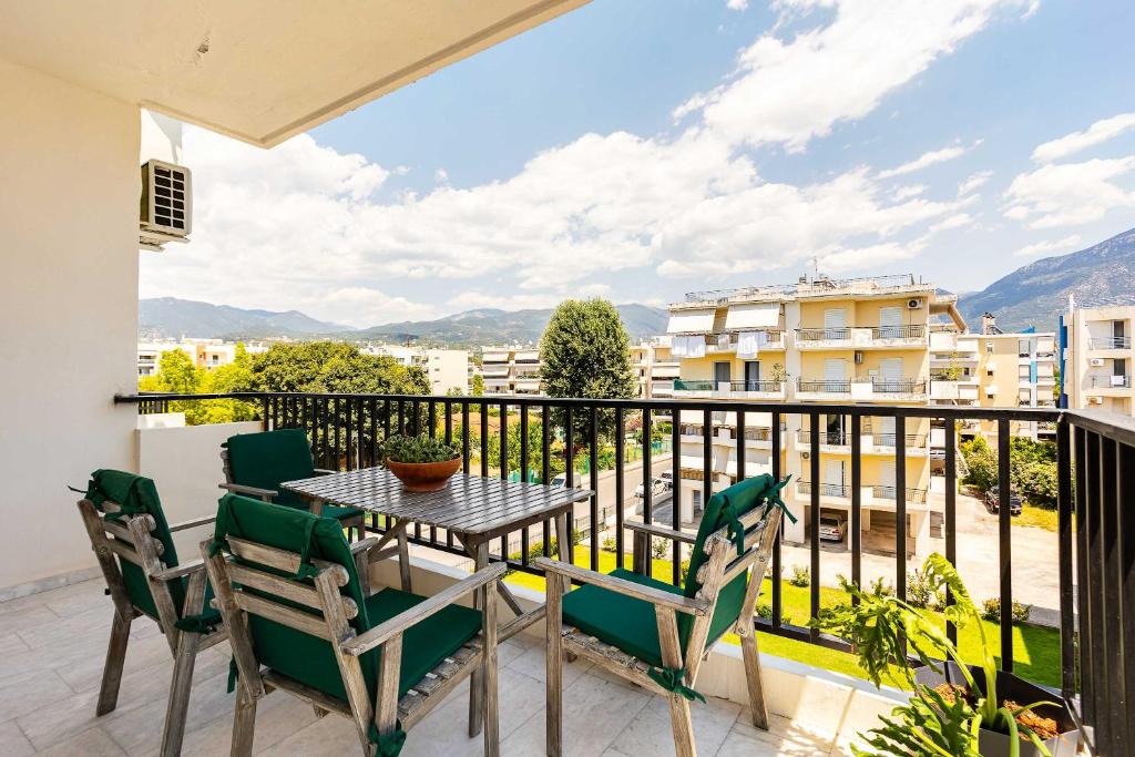 Kalamata Apartment | Socrates Suites - Open City Views in Kalamata