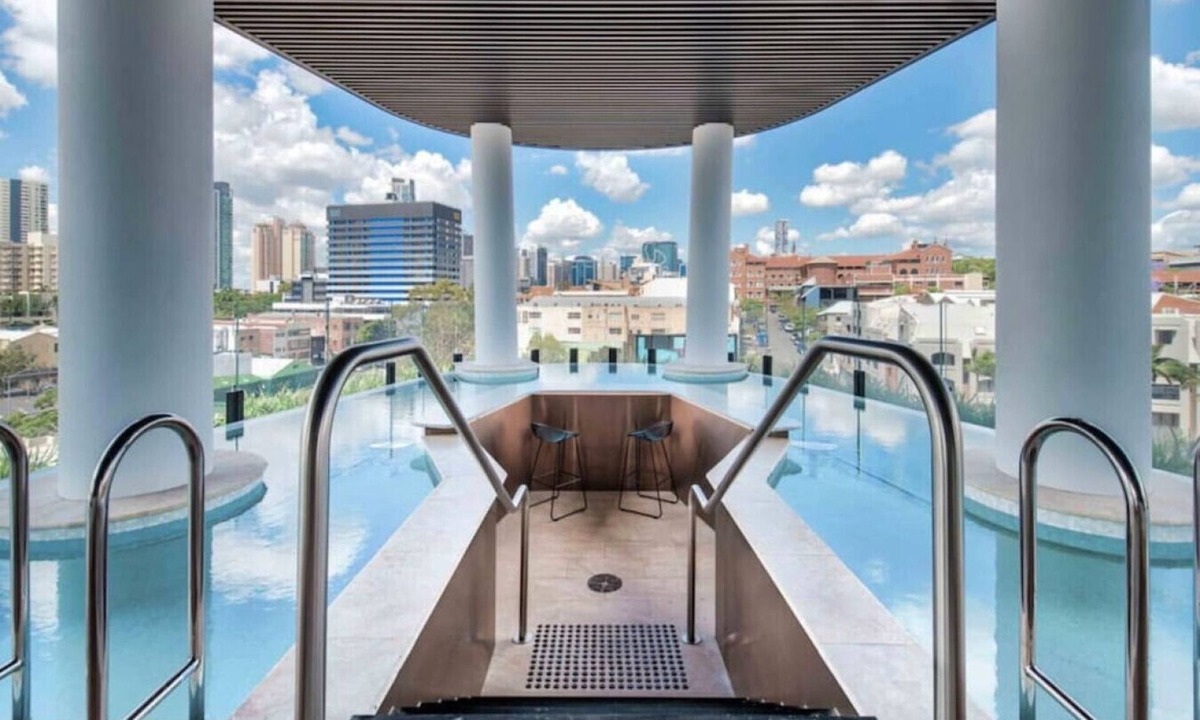 Fortitude Valley Apartment | Story Bridge & City View! Skyhigh Luxe 2 bed Unit