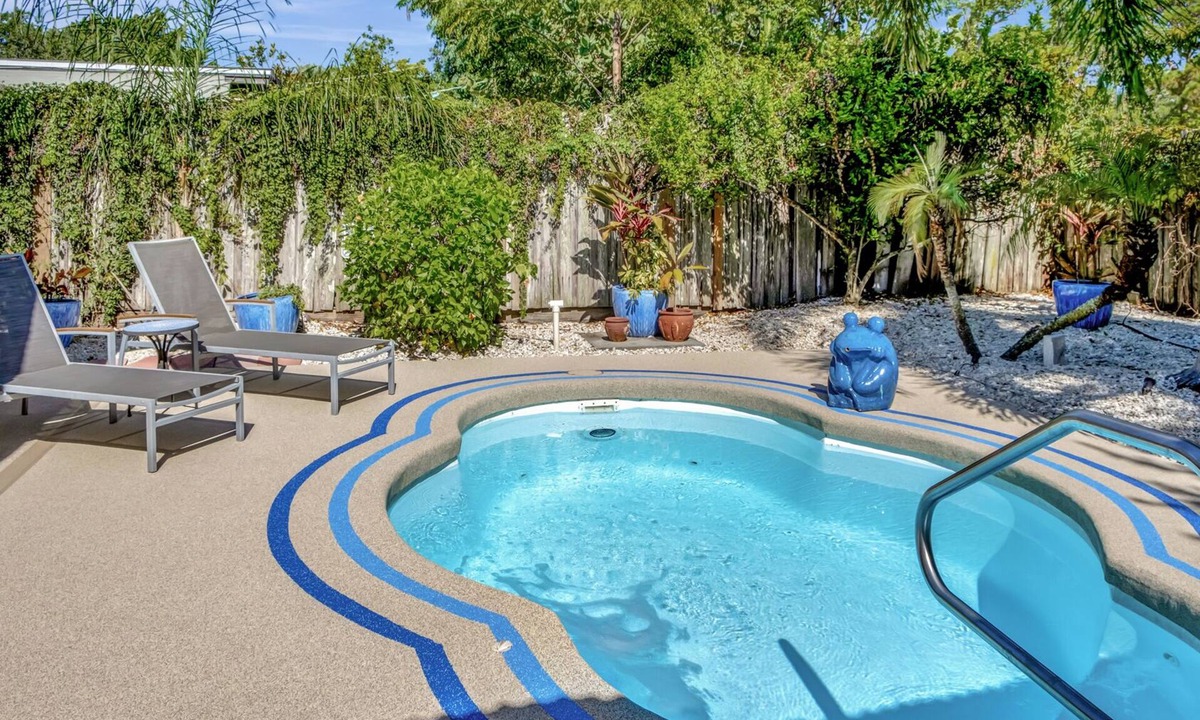 Ridge Wood Heights House | The Oasis-Private Heated Pool, Hot Tub, Outdoor living space-5mi to beach