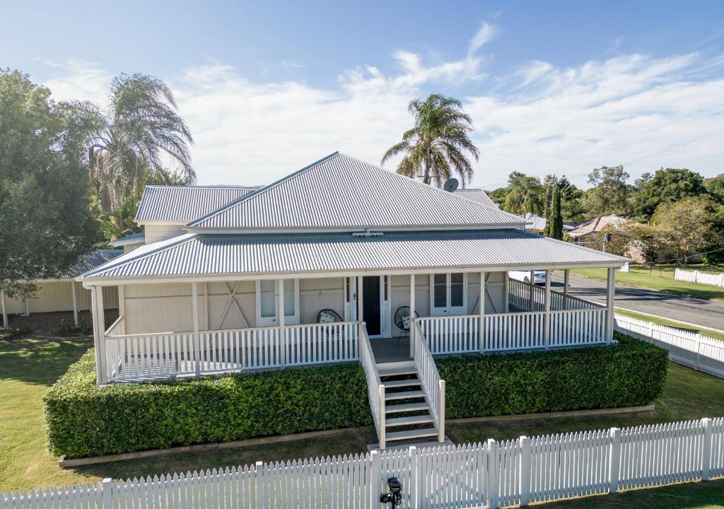 Newtown House | Urban Getaway Queenslander