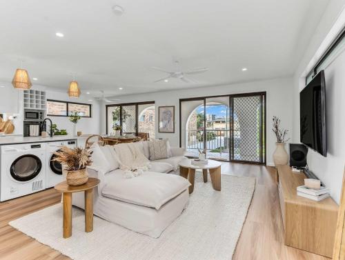 Tweed Heads House | Urbanstayz - Upper Lvl Boyd-3 Bedroom Sunny Coastal
