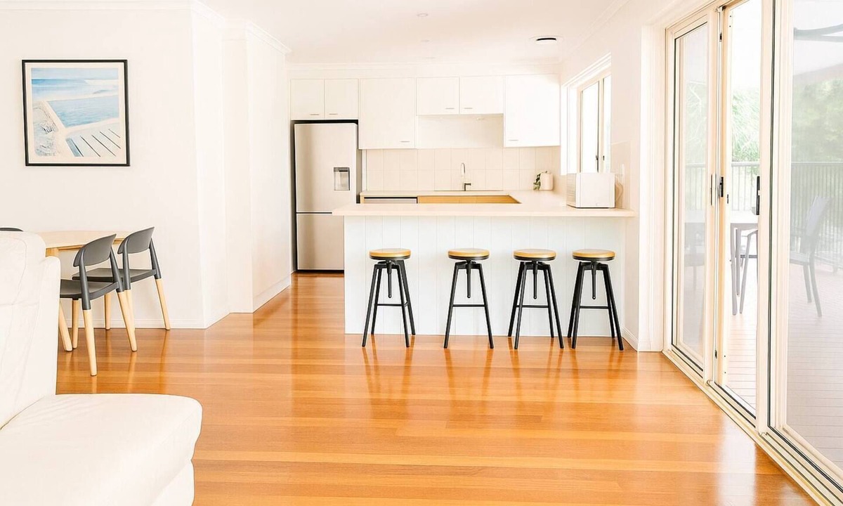 Currumbin Valley House | Valley Vista Pool House – Private Poolside Retreat