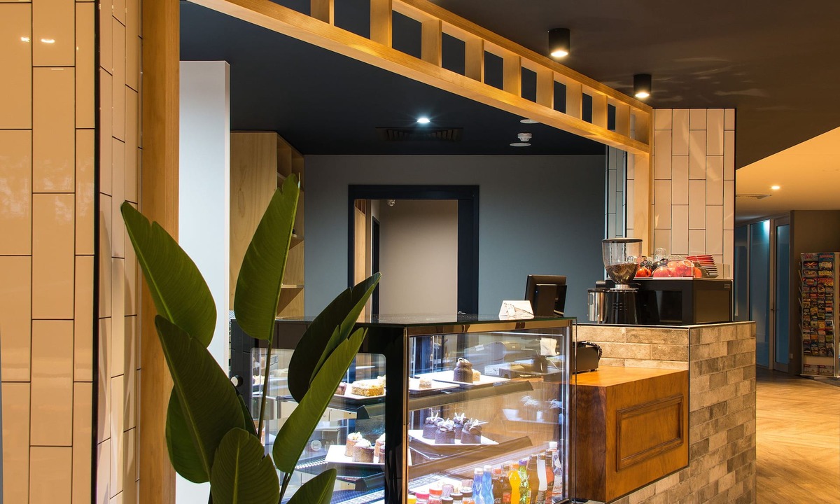 Southport Hotel | Woodroffe Hotel