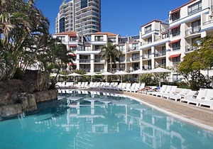 Calypso Plaza Resort Unit 462 - Penthouse style apartment Beachfront Coolangatta