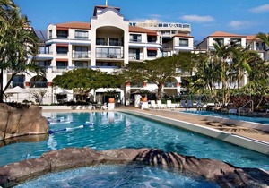 Calypso Plaza Resort Unit 462 - Penthouse style apartment Beachfront Coolangatta