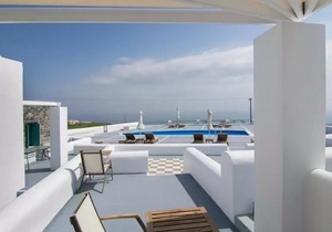R 391 Luxury 2 floor Villa with pool Breakfast Included