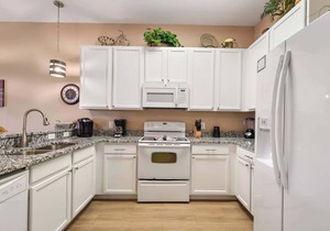 Top Floor Bahama Bay Condo | 3BR/2BA | 2 Balconies | Near Disney
