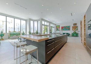 Villa Hayden-Beautiful NEW Custom Waterfront