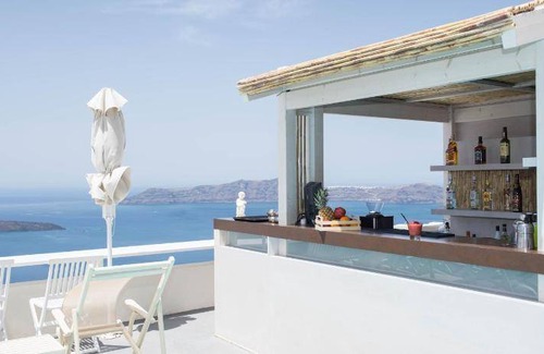 Firostefani Apartment | 25 m² Serviced apartment ∙ 127 guests