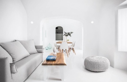 Imerovigli Villa | 312 m² Villa ∙ 5 bedrooms ∙ 10 guests
