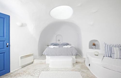 Imerovigli Hotel | Aghios Artemios Traditional Houses