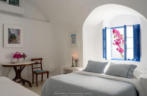 Imerovigli Hotel | Aghios Artemios Traditional Houses