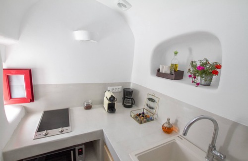 Oia House | Hector Cave House Oia Santorini
