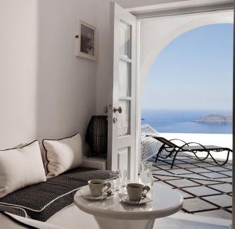 Imerovigli Apartment | Vallais Villa