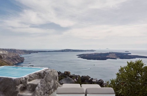 Firostefani Villa | Villa ∙ 2 bedrooms ∙ 4 guests