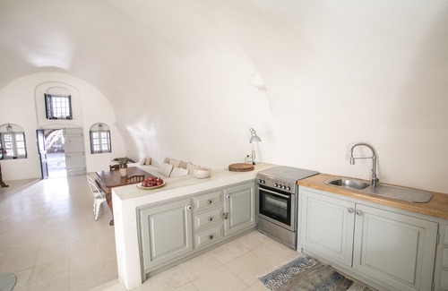 Finikia Villa | Winery House where dreams live. Villa with private pool and stunning garden