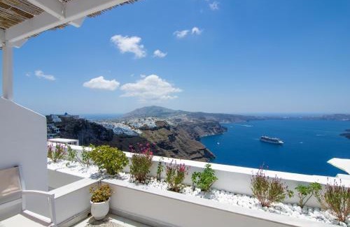 Imerovigli Hotel | Zenith Blue Traditional Houses