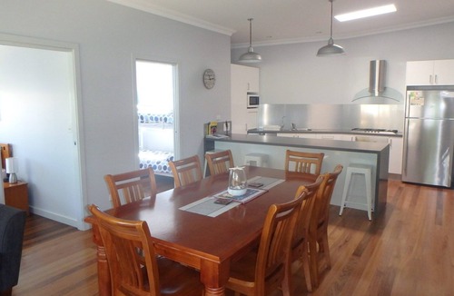 South Evans Head House | 1 Park Street - Delightful, modern and welcoming