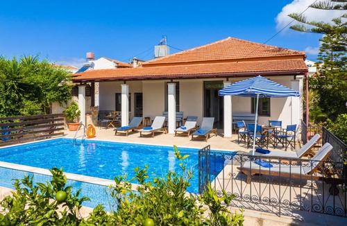 Kefalas Villa | 140 m² Villa ∙ 3 bedrooms ∙ 6 guests
