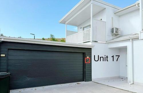Pimpama House | 17 Pimpama Home