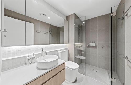 Mermaid Beach Apartment | 2 Bedroom Coastal Comfort in the heart of Gold Coast