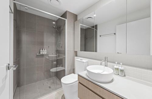 Mermaid Beach Apartment | 2 Bedroom Coastal Comfort in the heart of Gold Coast