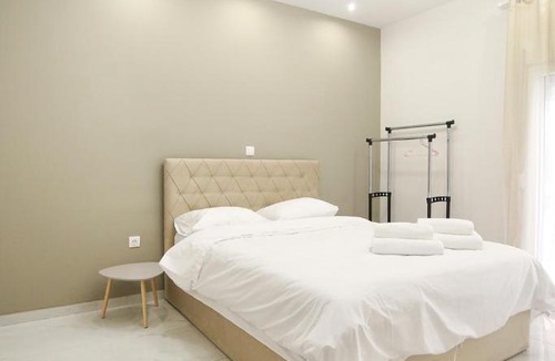 Stavroupoli Apartment | #3 Ioanna Apartments