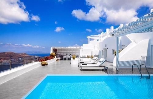 Imerovigli Villa | 312 m² Villa ∙ 5 bedrooms ∙ 10 guests