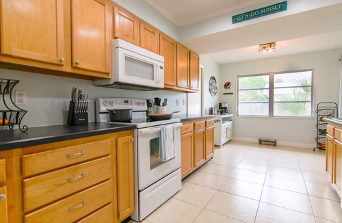 Gulf Gate Estates House | 3bd 3b Siesta Key with New Heated Pool and a Game Room 2.5 Miles to the Beach!