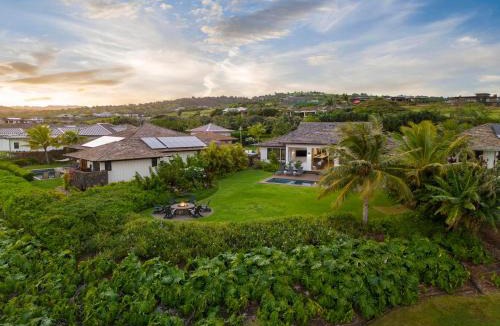 Poipu House | 4 Bedroom Kauai Villa with stunning views, private pool & spa