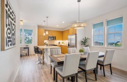Makaha Valley House | 4 beds, Near Beach, Pool, Spa, Gym, Ocean Views