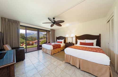 Princeville Hotel | 4 Units | Full Kitchen | Pool | Princeville Beach Access #1 Resort on Kauai!