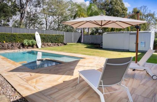 Carrara House | 4BR Luxury Retreat