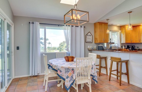 Papaikou House | 7 Mi to Hilo Beaches: Peaceful Retreat w/ Sauna