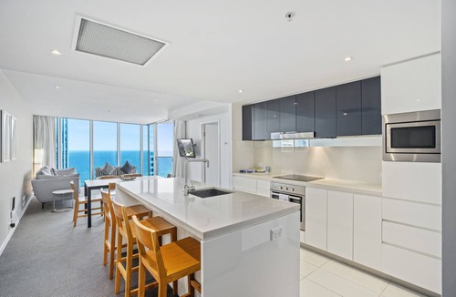 Gold Coast Apartment | A stunning apartment, Apartment 24104 offers best in class luxury & features