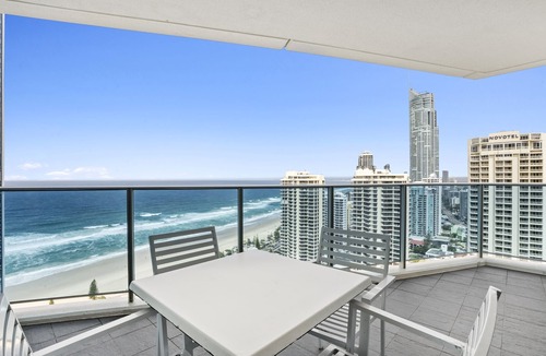 Gold Coast Apartment | A stunning apartment, Apartment 24104 offers best in class luxury & features