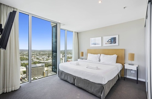 Gold Coast Apartment | A stunning apartment, Apartment 24104 offers best in class luxury & features