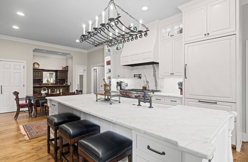 Franklin House | Above Nashville Franklin Heritage House| Walking Distance| Historic IServices