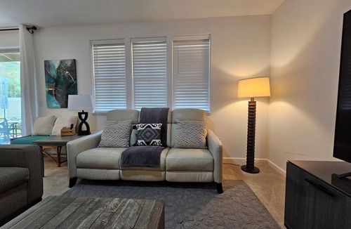Makaha Valley House | Affordable Luxury-Tropical Ohana in Million Gated Comm-Pingpong/Foosbal/Rec Area