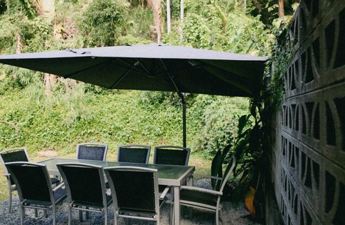 Currumbin House | Alinas Currumbin Beach House-2 minutes to the beach
