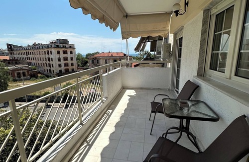 Thessaloniki Apartment | Allatini Sea View, Deluxe 2 Bedroom & Bathroom Apartment in Thessaloniki