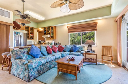 Kahaluu Bay Villa | Aloha Condos, Beach Villas at Kahaluu, Villa 1-201, Beach View, AC