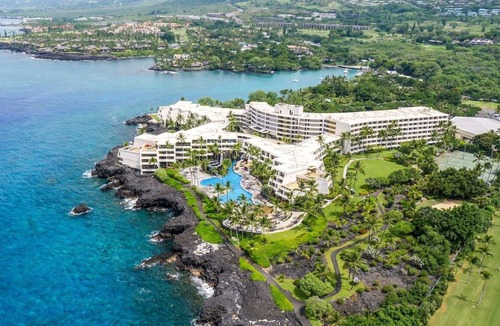 Keauhou House | Always take the scenic route! Near Beach, Ocean Rider Seahorse Farm, Oceanfront