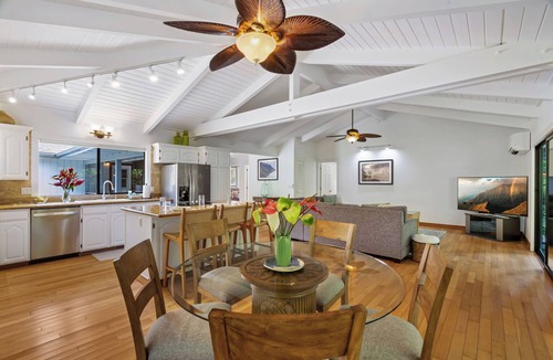 Kalihiwai House | Anini Mauka - A/C, close to the beach TVNC #4328