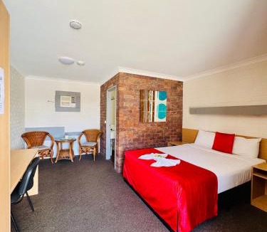 Tweed Heads South Hotel | Arabella Motor Inn (formerly South Tweed Motor Inn)