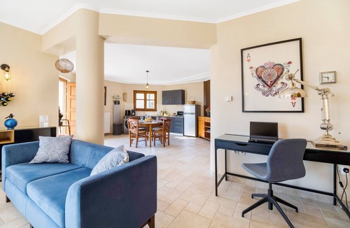 Vournikas Villa | Arapaki Secret Garden (Boutique Ground Floor Suite, Private Pool & Sea Views)