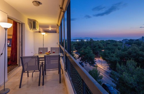 Voula Apartment | Archer - Sea view apartment