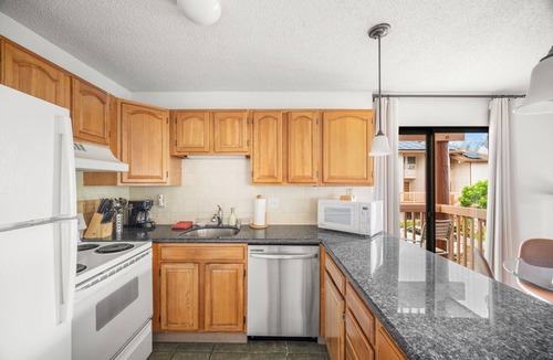 Nawiliwili Condo | Banyan Harbor #C33, Walk to Beach, Wifi, AC, Pool, Parking, Laundry